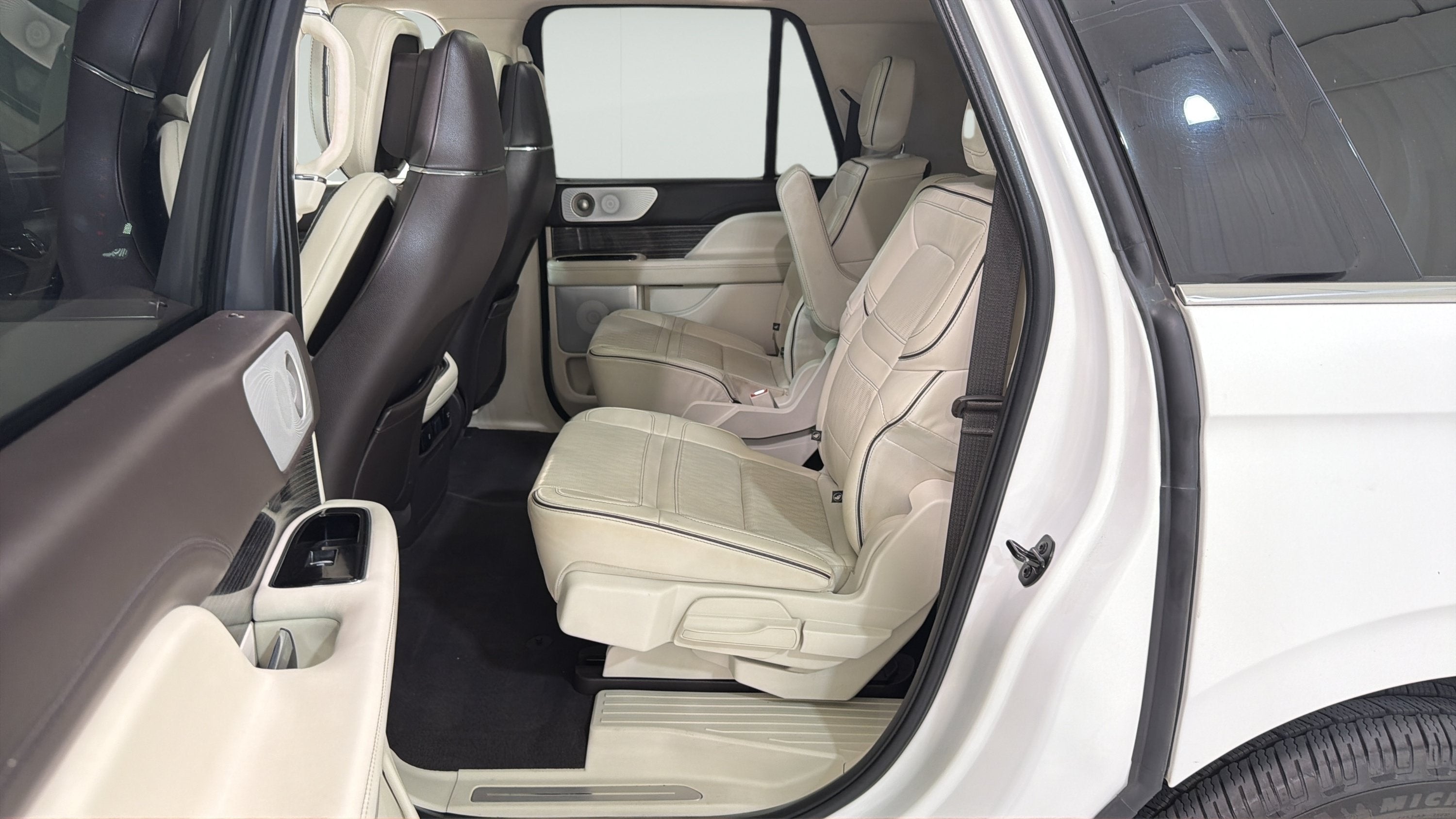 2023 Lincoln Navigator L Black Label