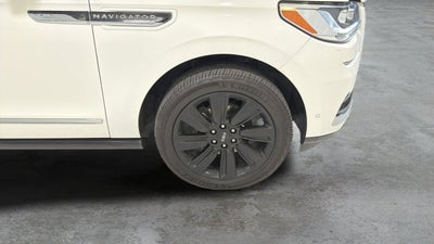 2023 Lincoln Navigator L Black Label