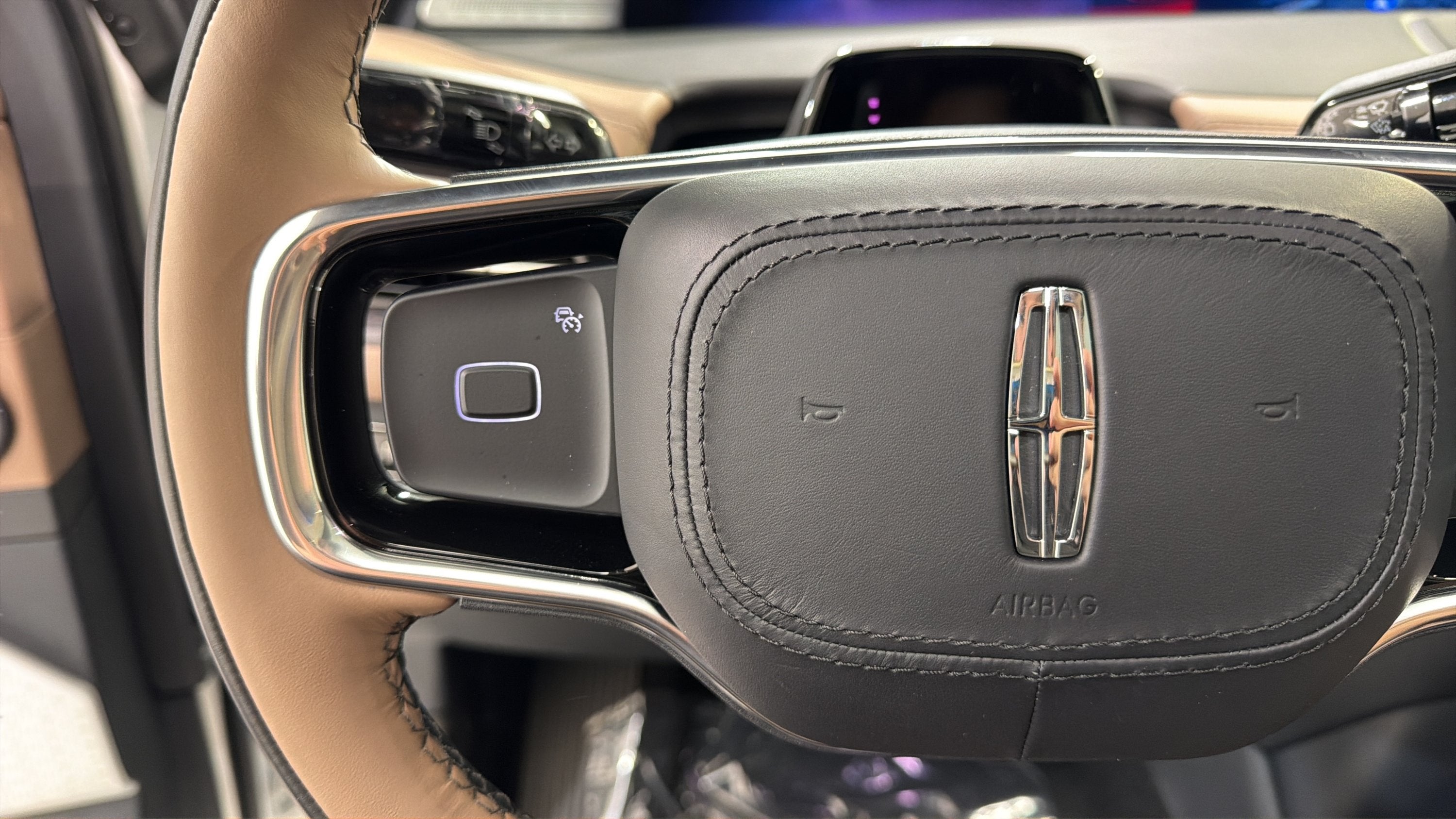 2027 Lincoln Navigator L Black Label