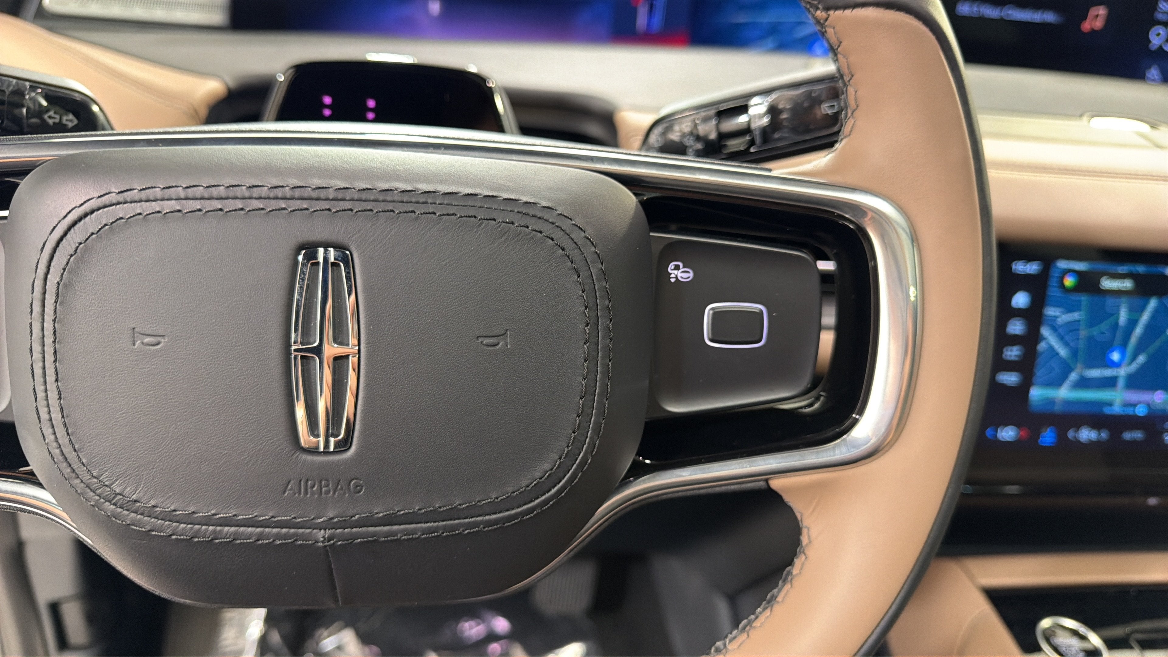 2027 Lincoln Navigator L Black Label