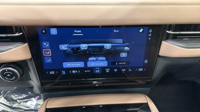 2027 Lincoln Navigator L Black Label