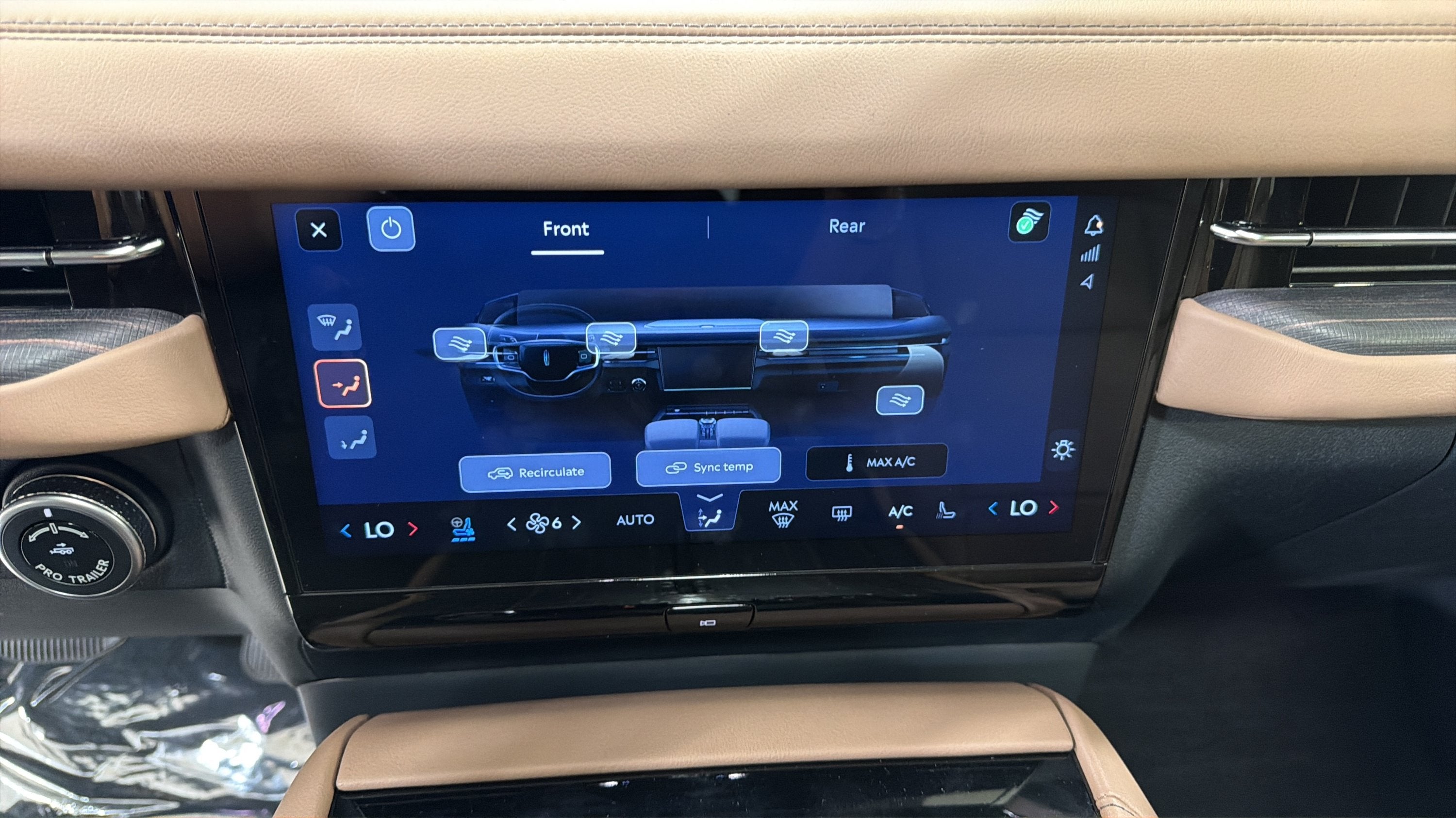 2027 Lincoln Navigator L Black Label