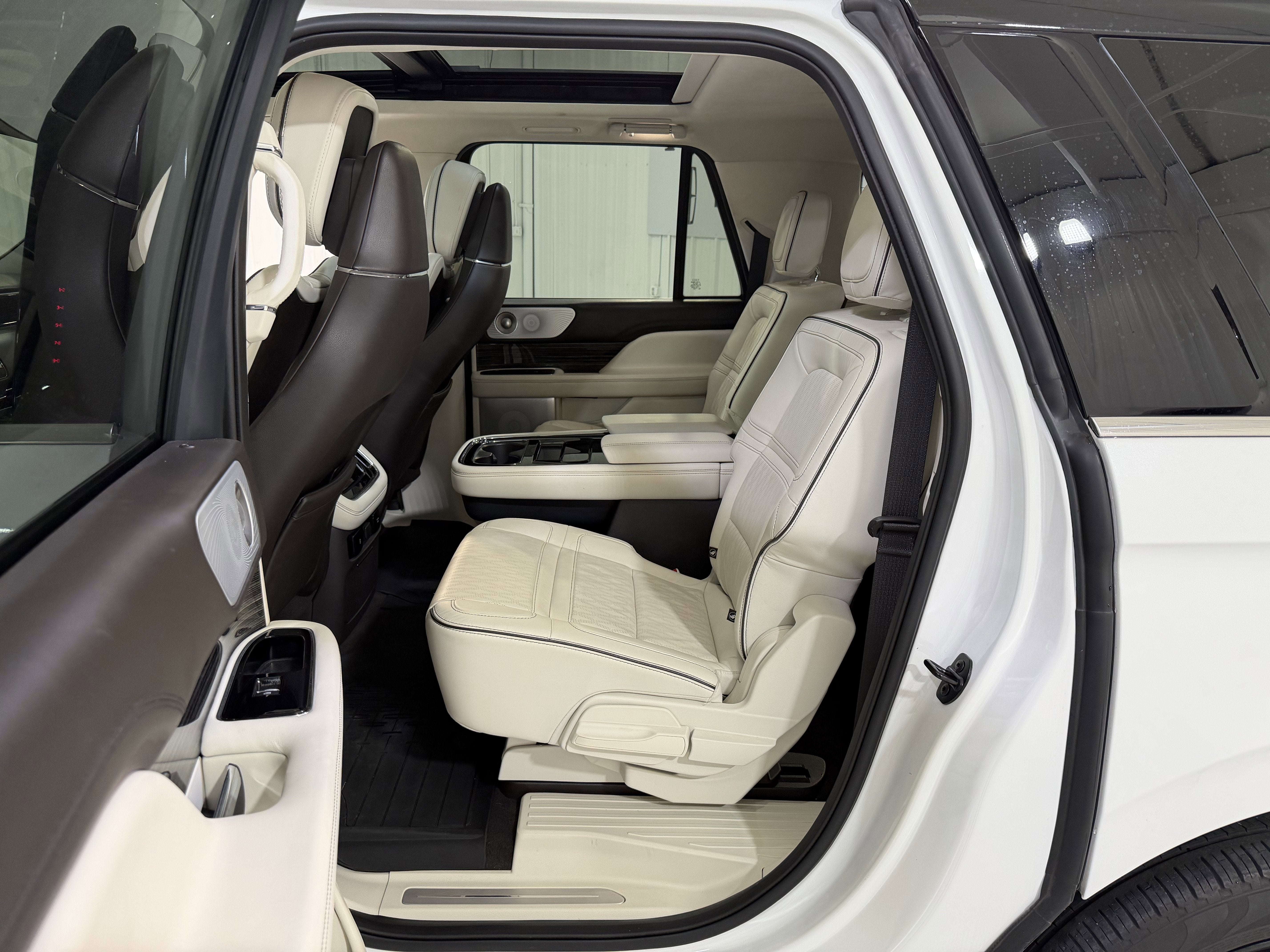 2023 Lincoln Navigator L Black Label