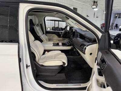 2023 Lincoln Navigator L Black Label