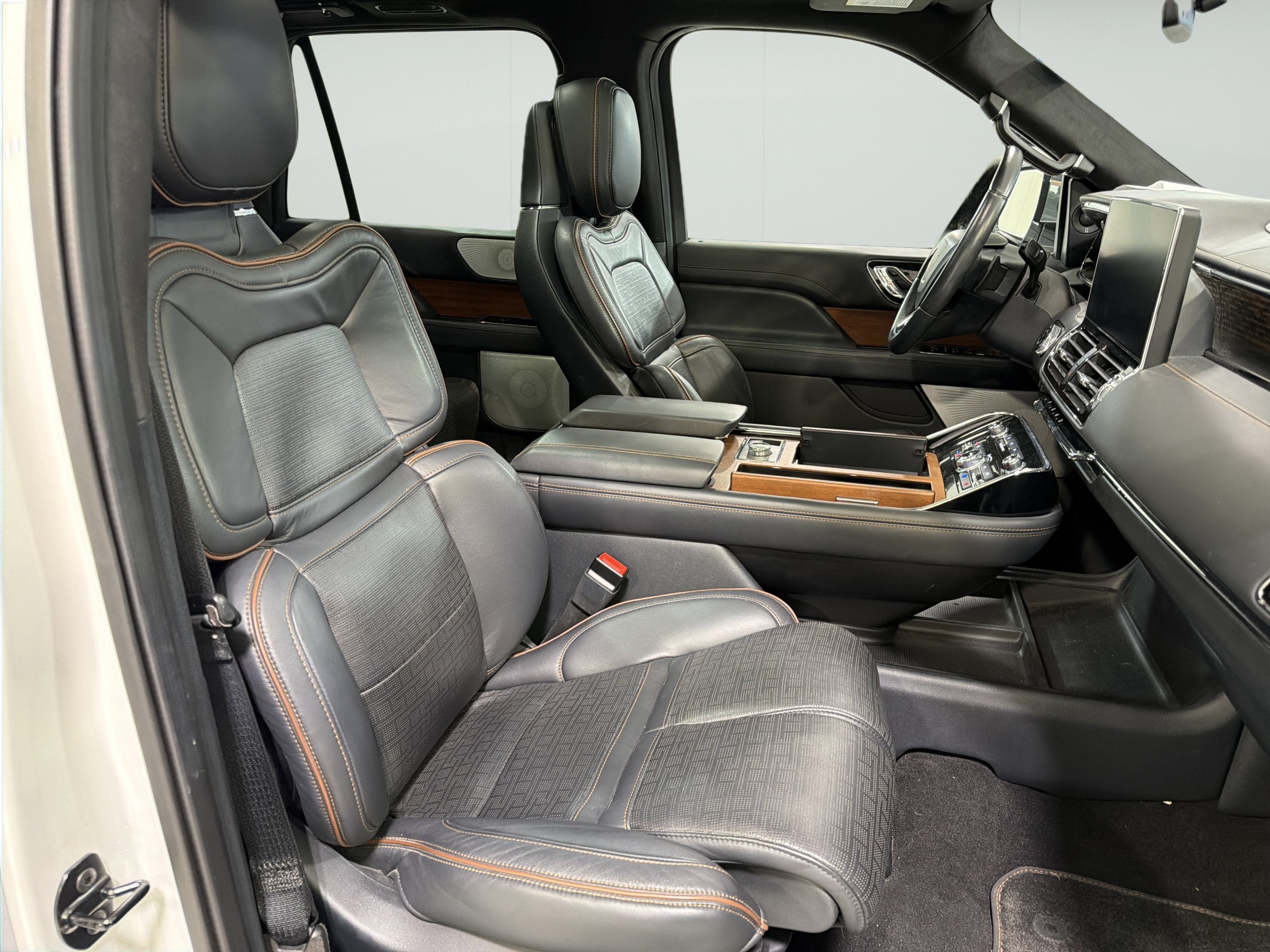 2023 Lincoln Navigator L Black Label