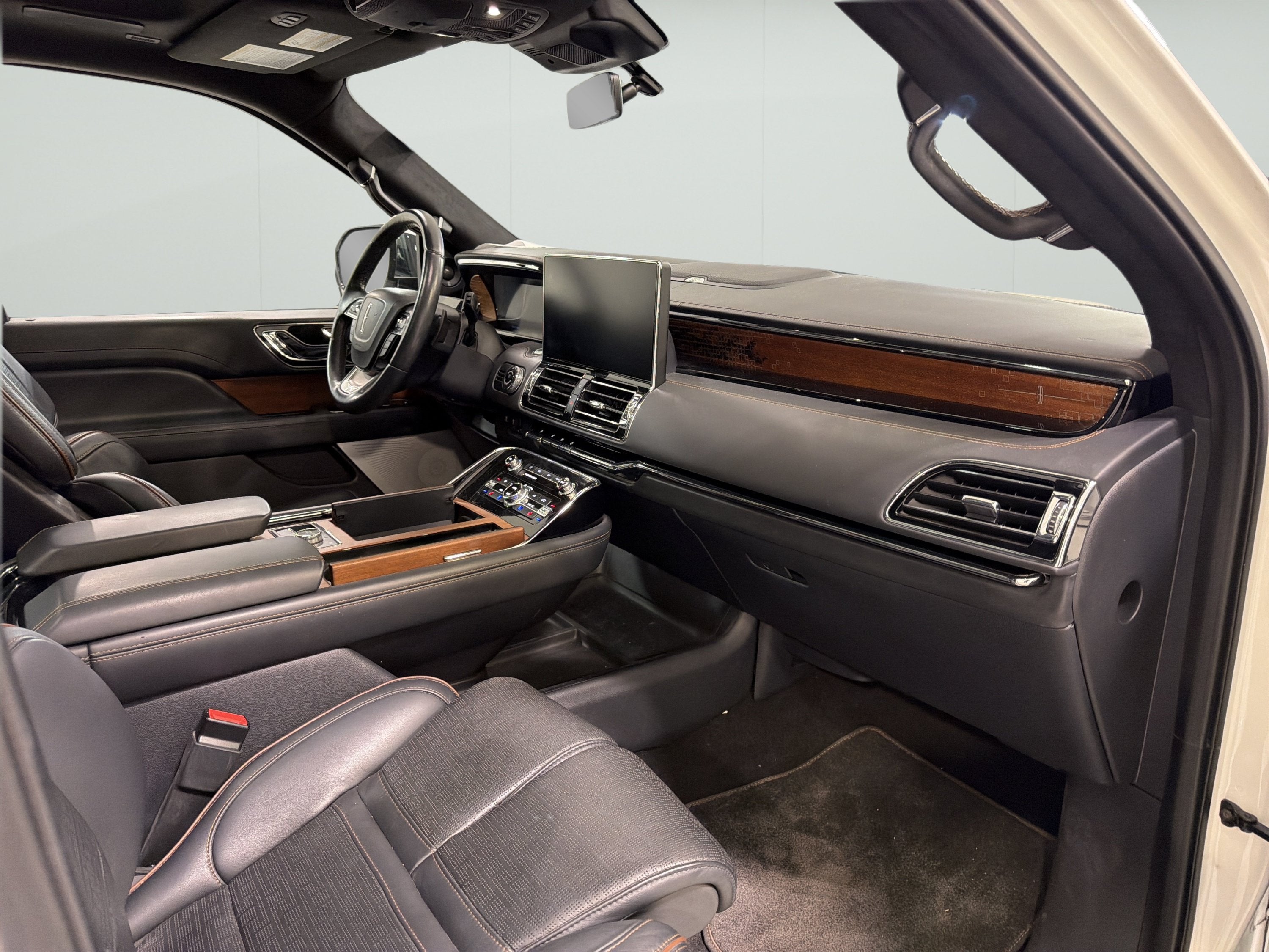 2023 Lincoln Navigator L Black Label