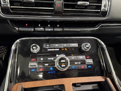 2023 Lincoln Navigator L Black Label
