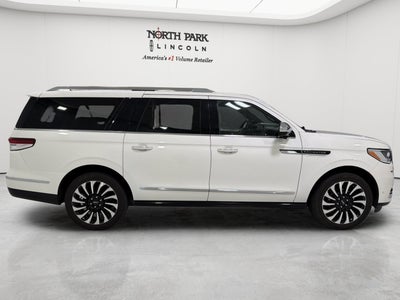 2023 Lincoln Navigator L Black Label