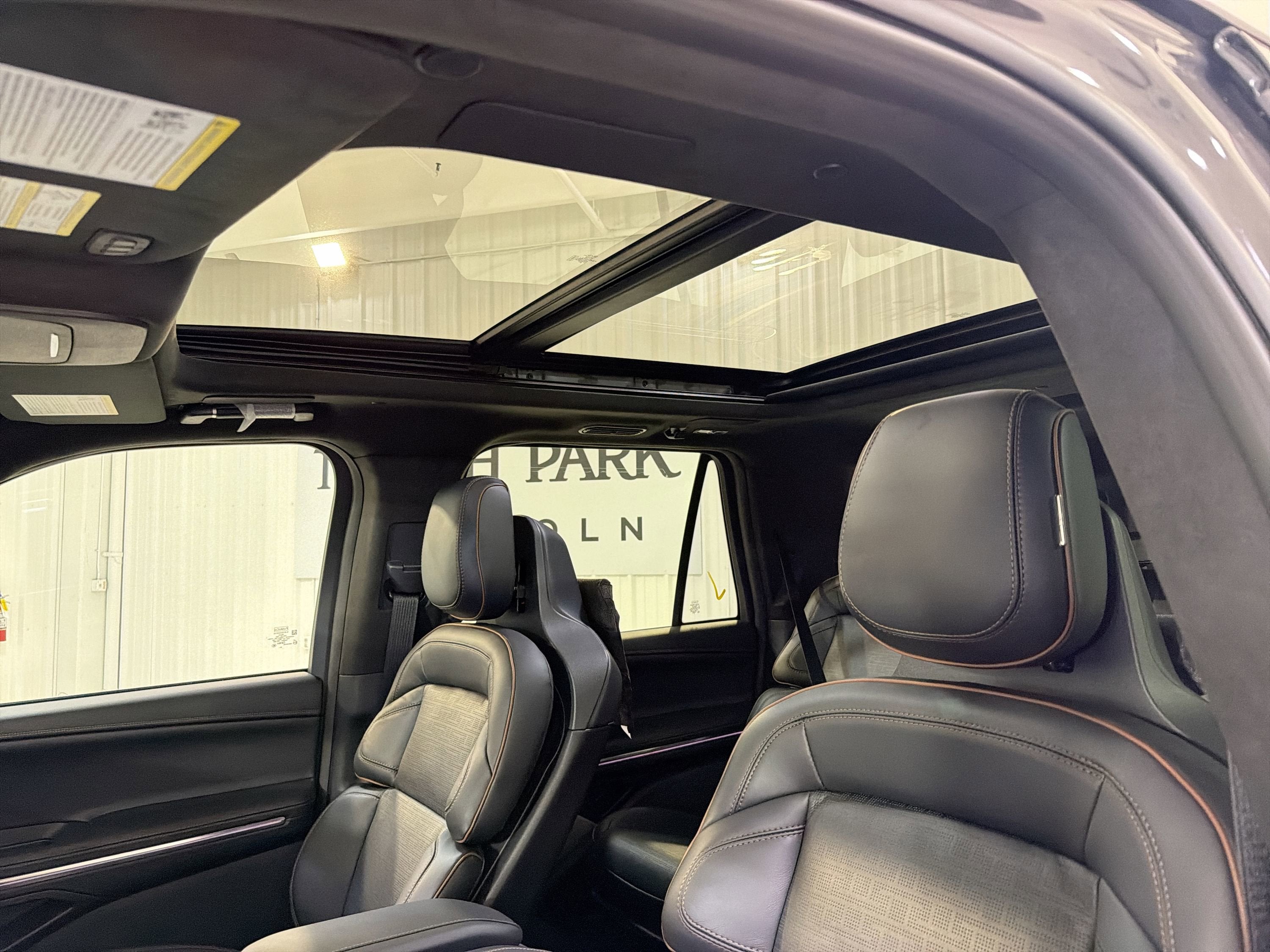 2026 Lincoln Navigator L Black Label