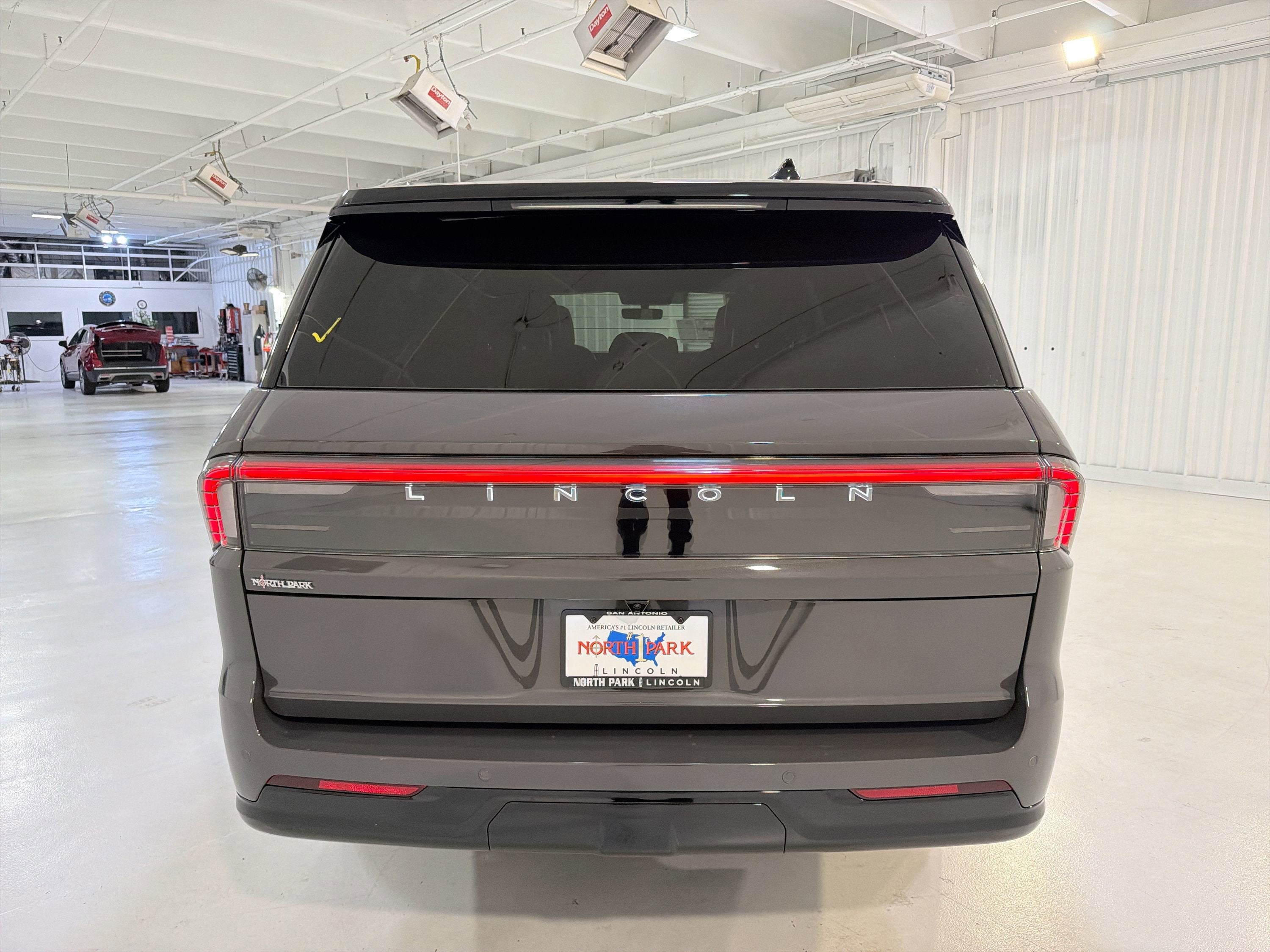 2026 Lincoln Navigator L Black Label