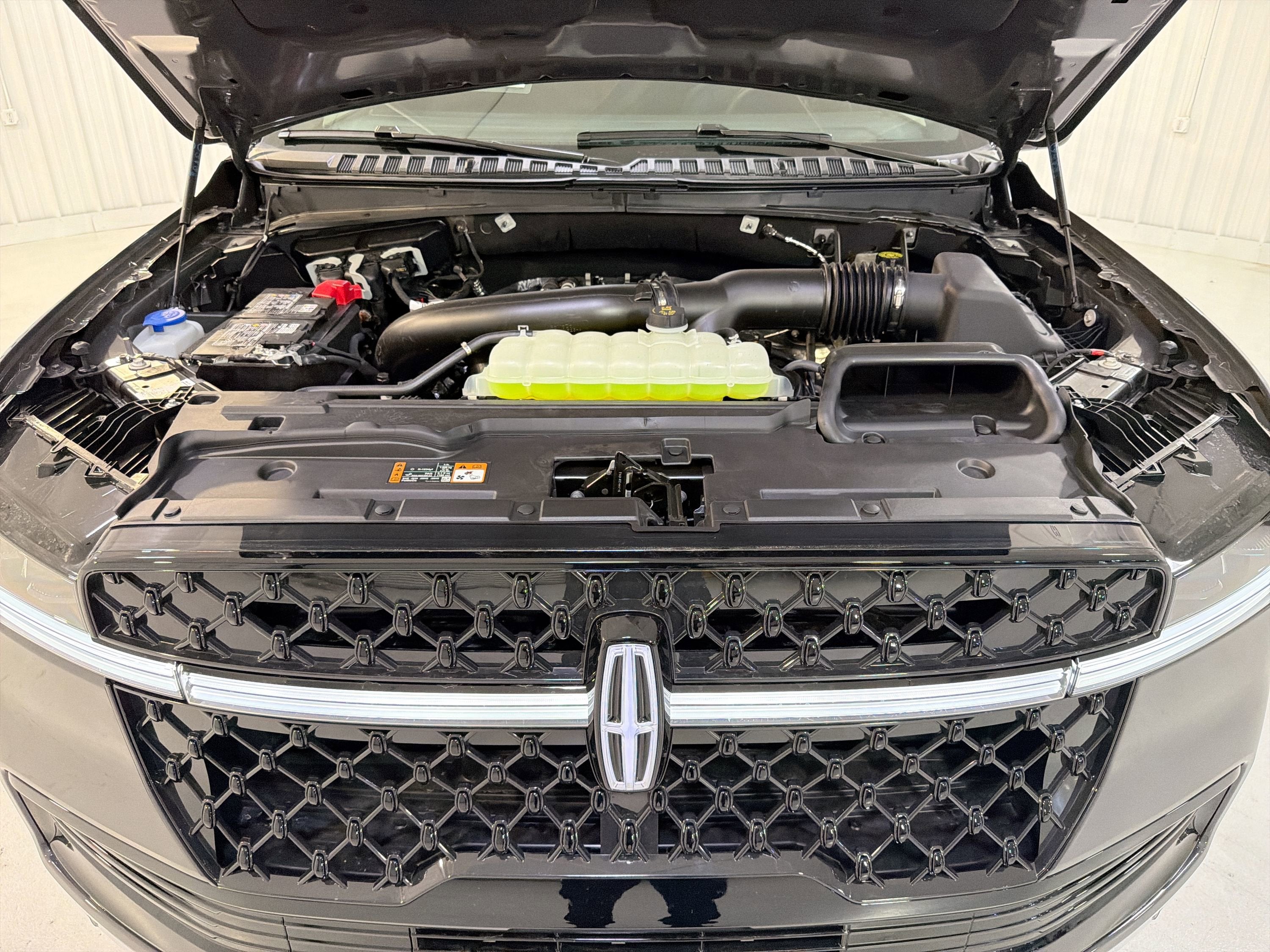 2026 Lincoln Navigator L Black Label