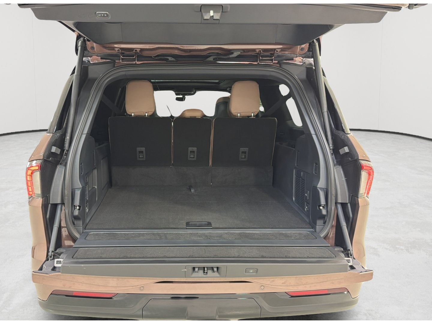 2027 Lincoln Navigator L Black Label