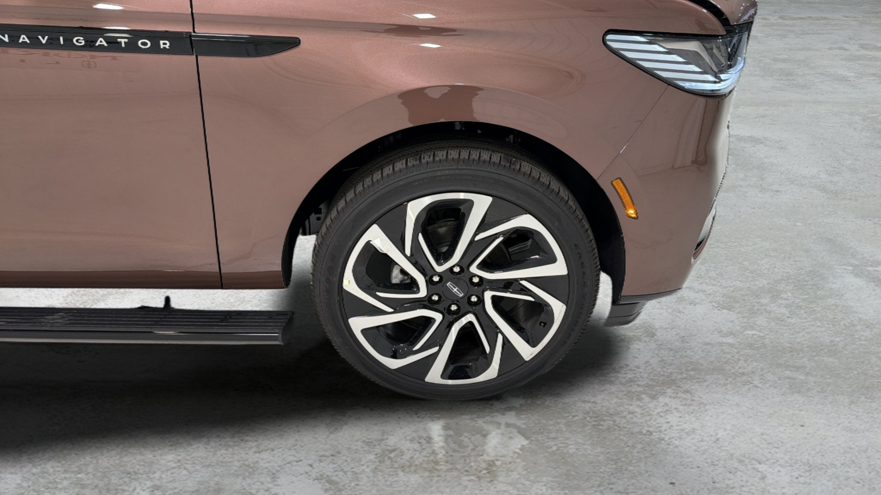 2027 Lincoln Navigator L Black Label
