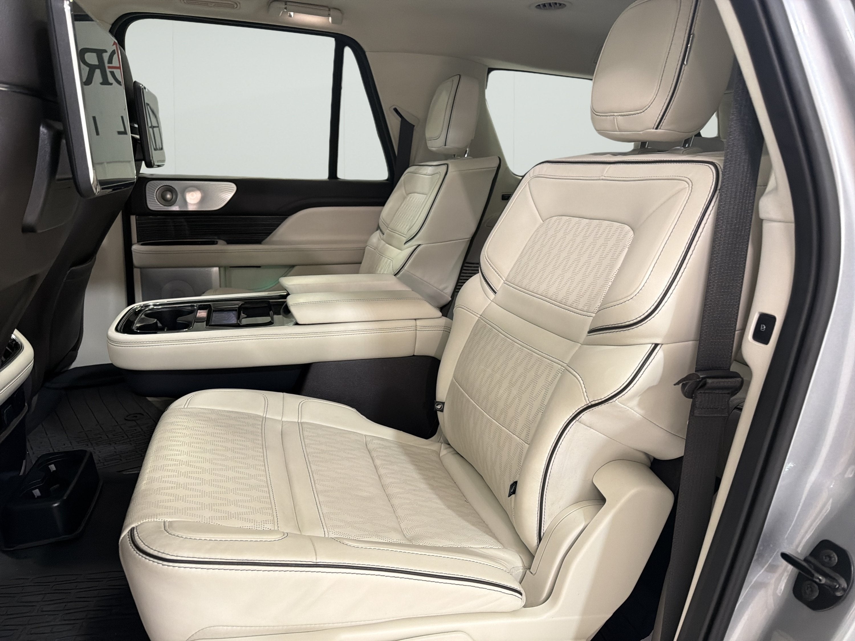 2023 Lincoln Navigator L Black Label