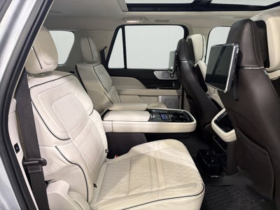 2023 Lincoln Navigator L Black Label