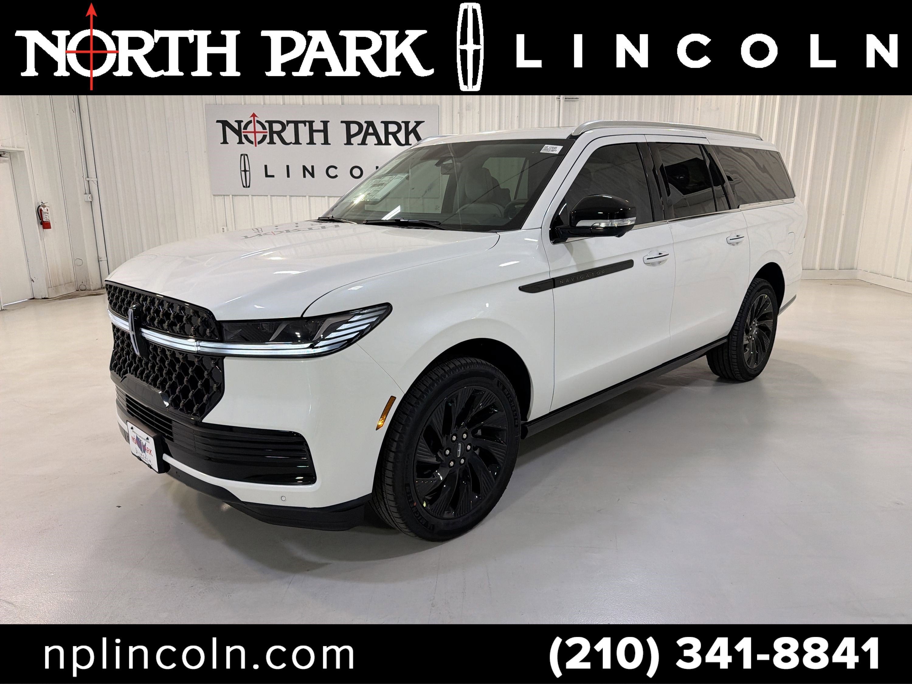 2025 Lincoln Navigator L Black Label