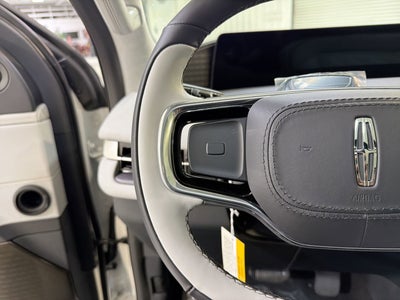 2025 Lincoln Navigator L Black Label