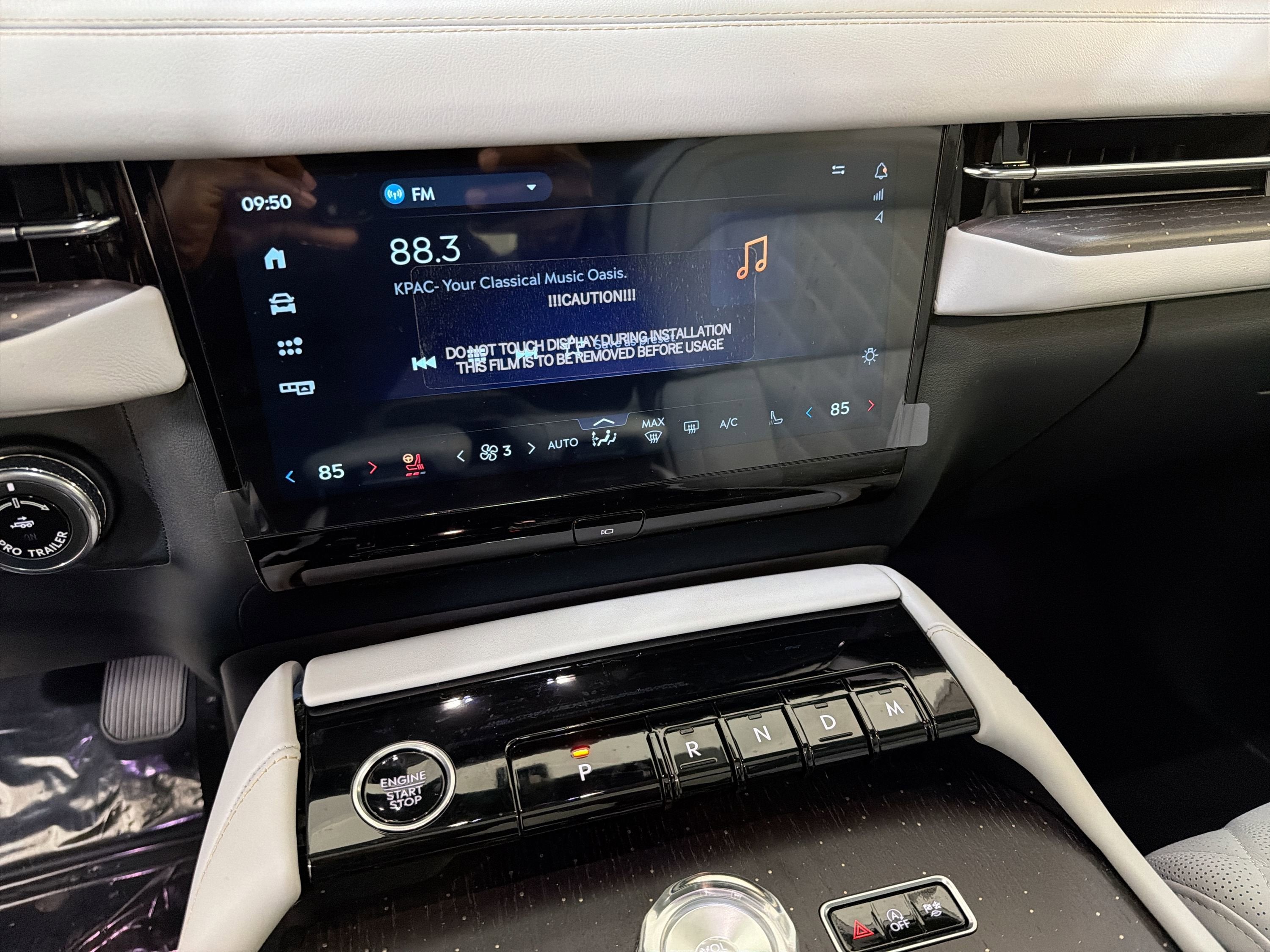 2025 Lincoln Navigator L Black Label