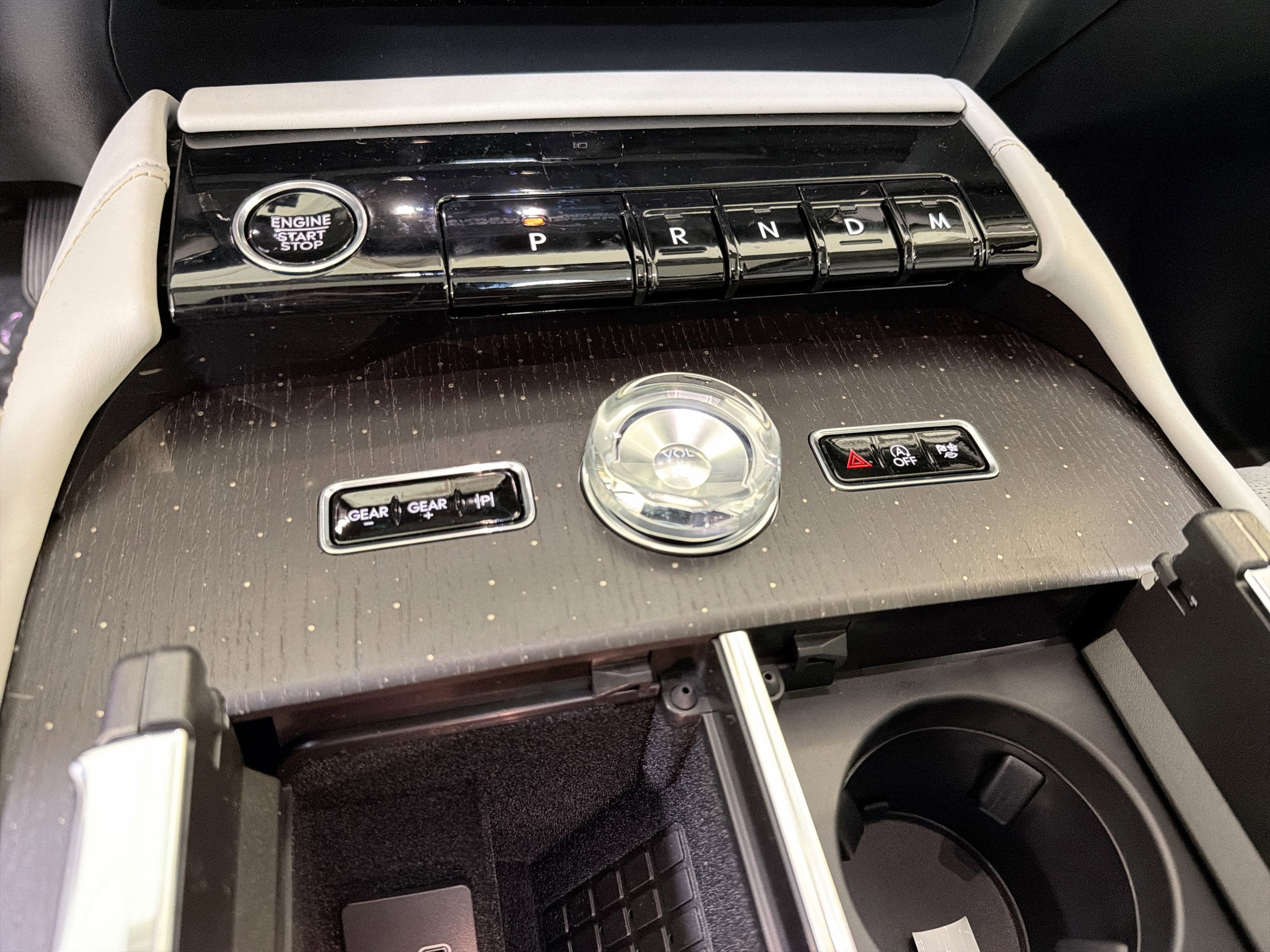 2025 Lincoln Navigator L Black Label