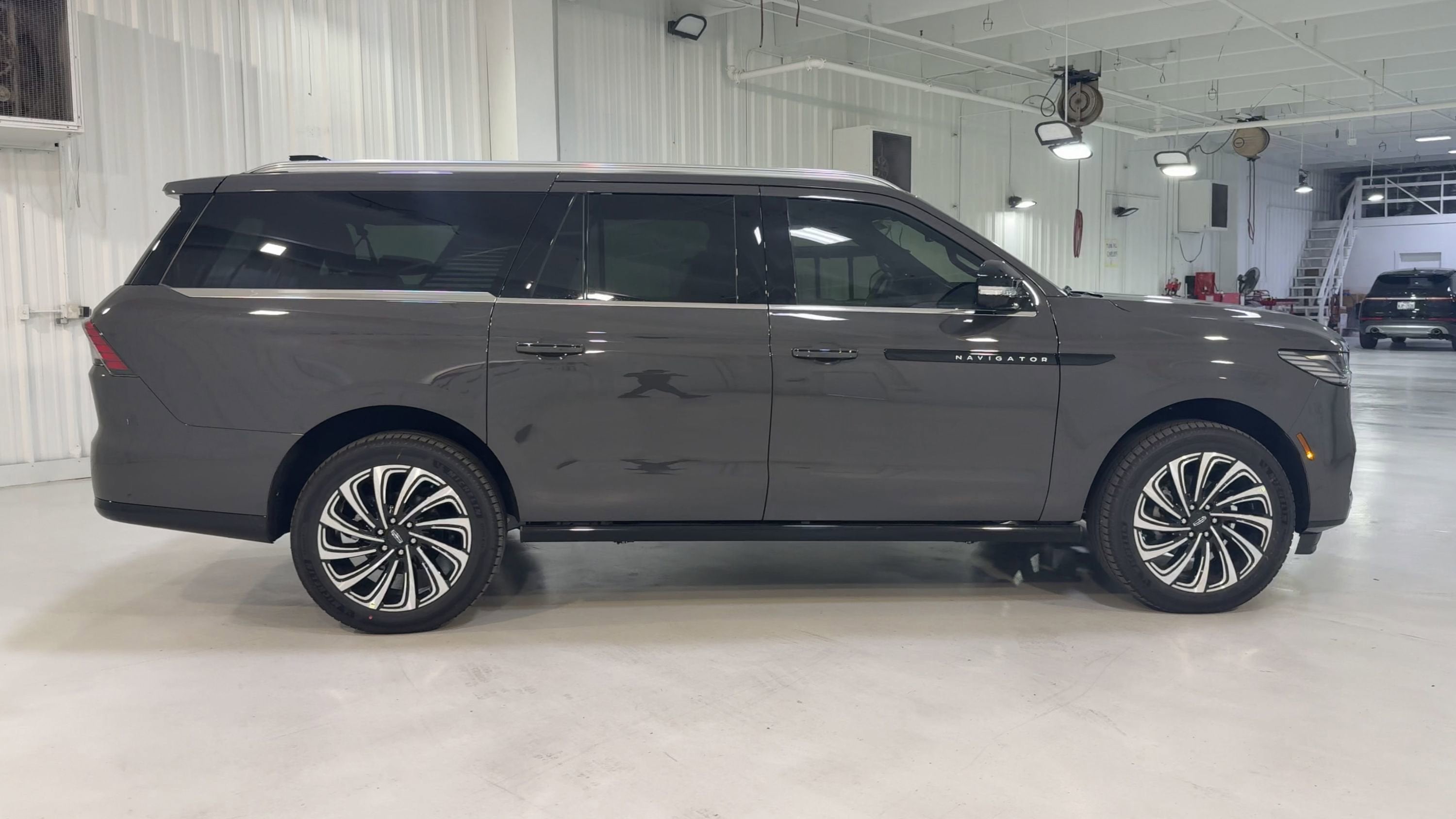 2025 Lincoln Navigator L Black Label