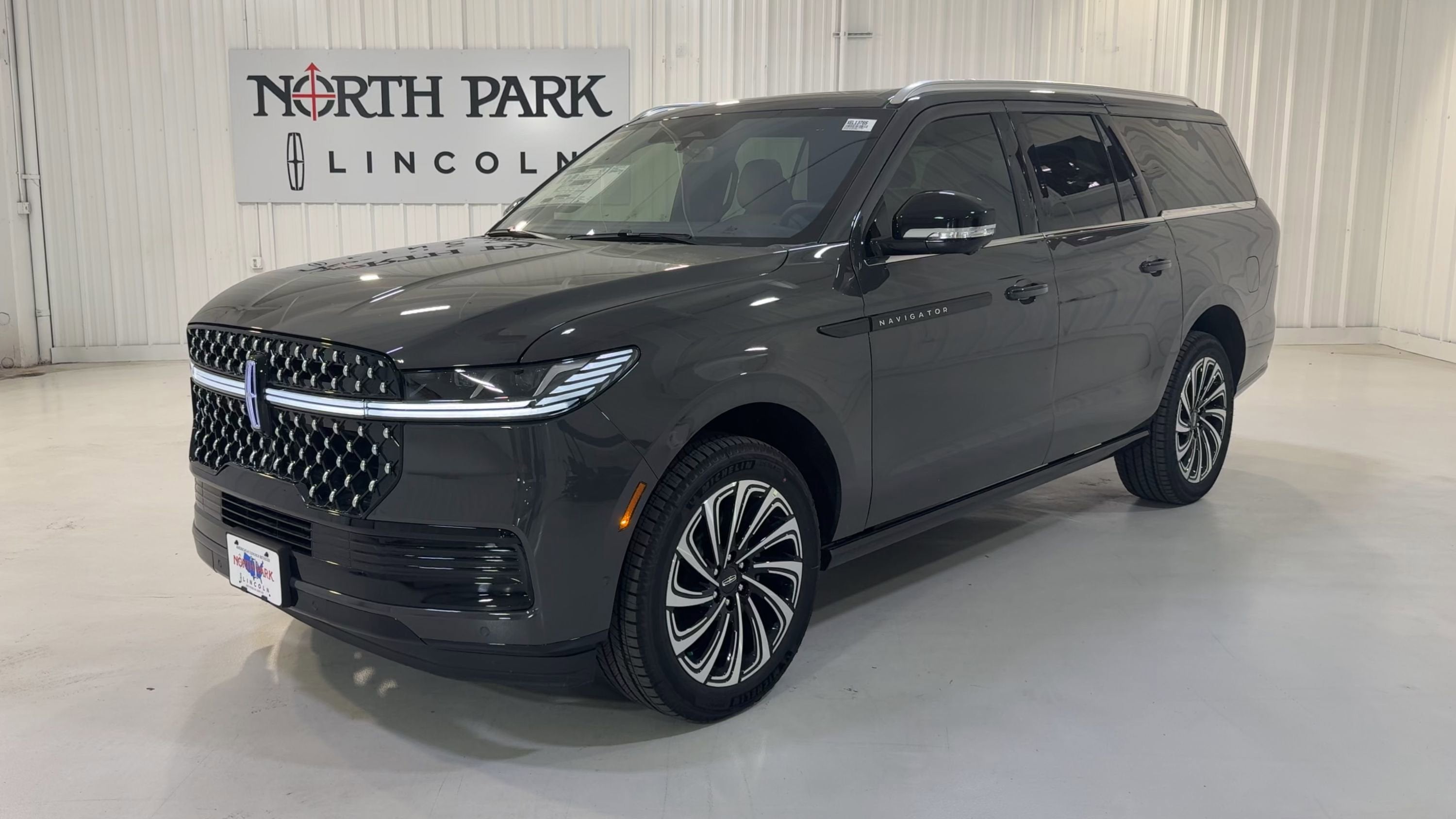 2025 Lincoln Navigator L Black Label