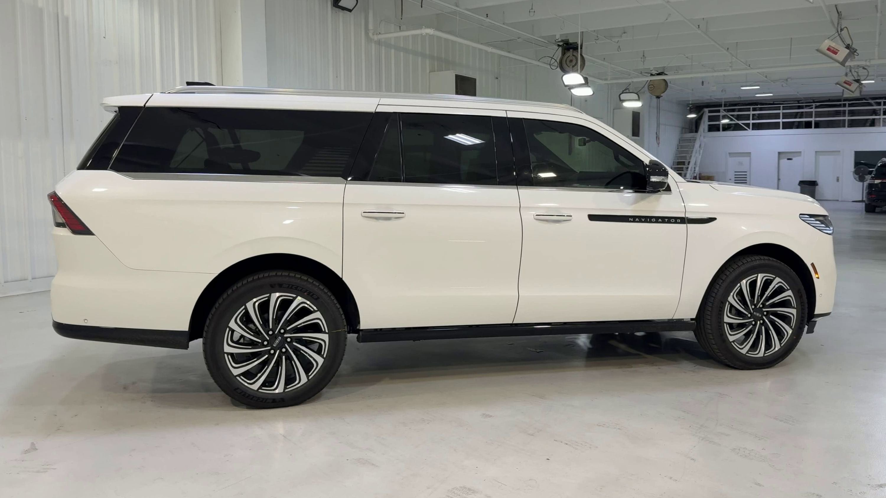 2025 Lincoln Navigator L Black Label