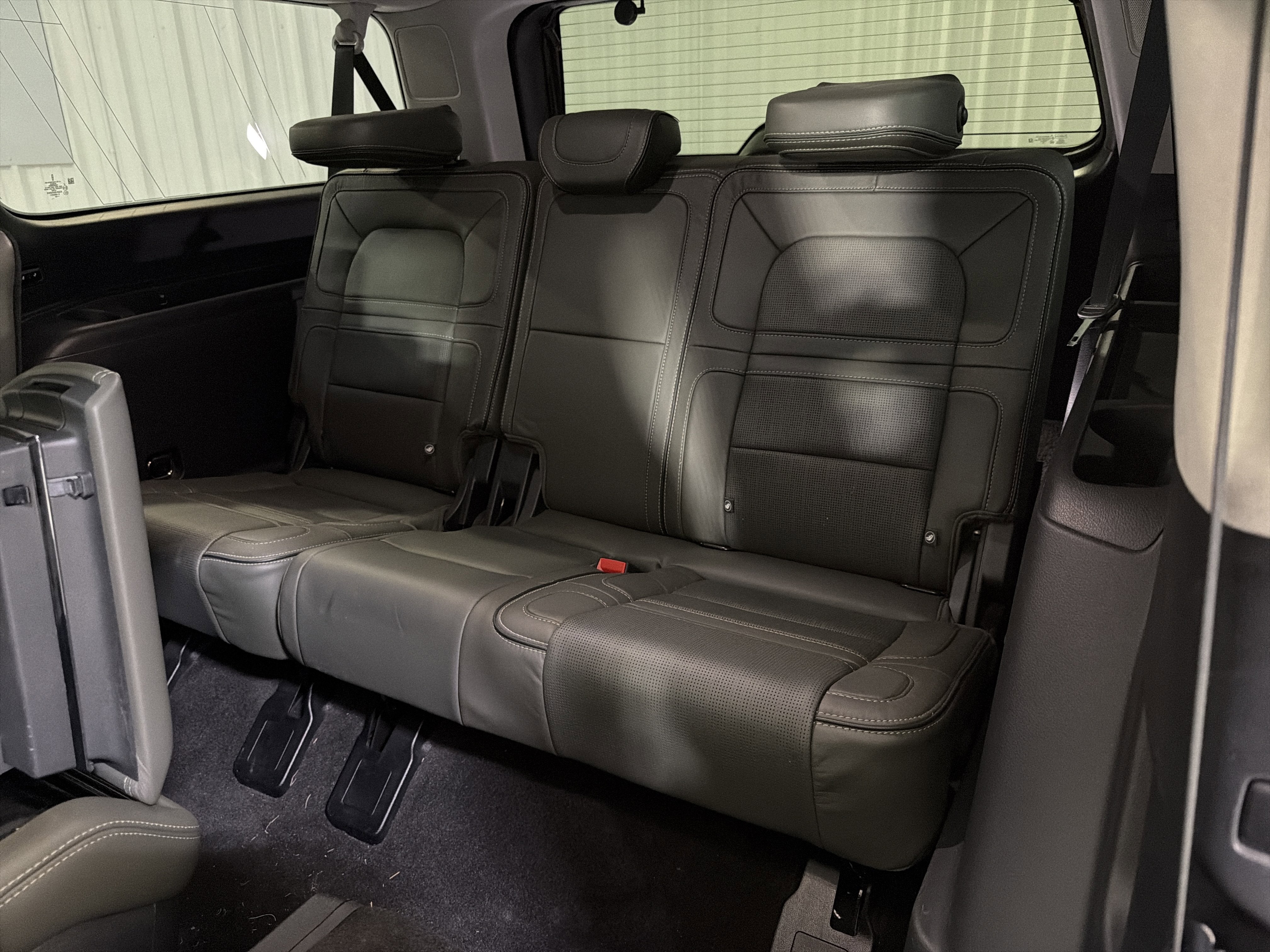 2023 Lincoln Navigator L Black Label