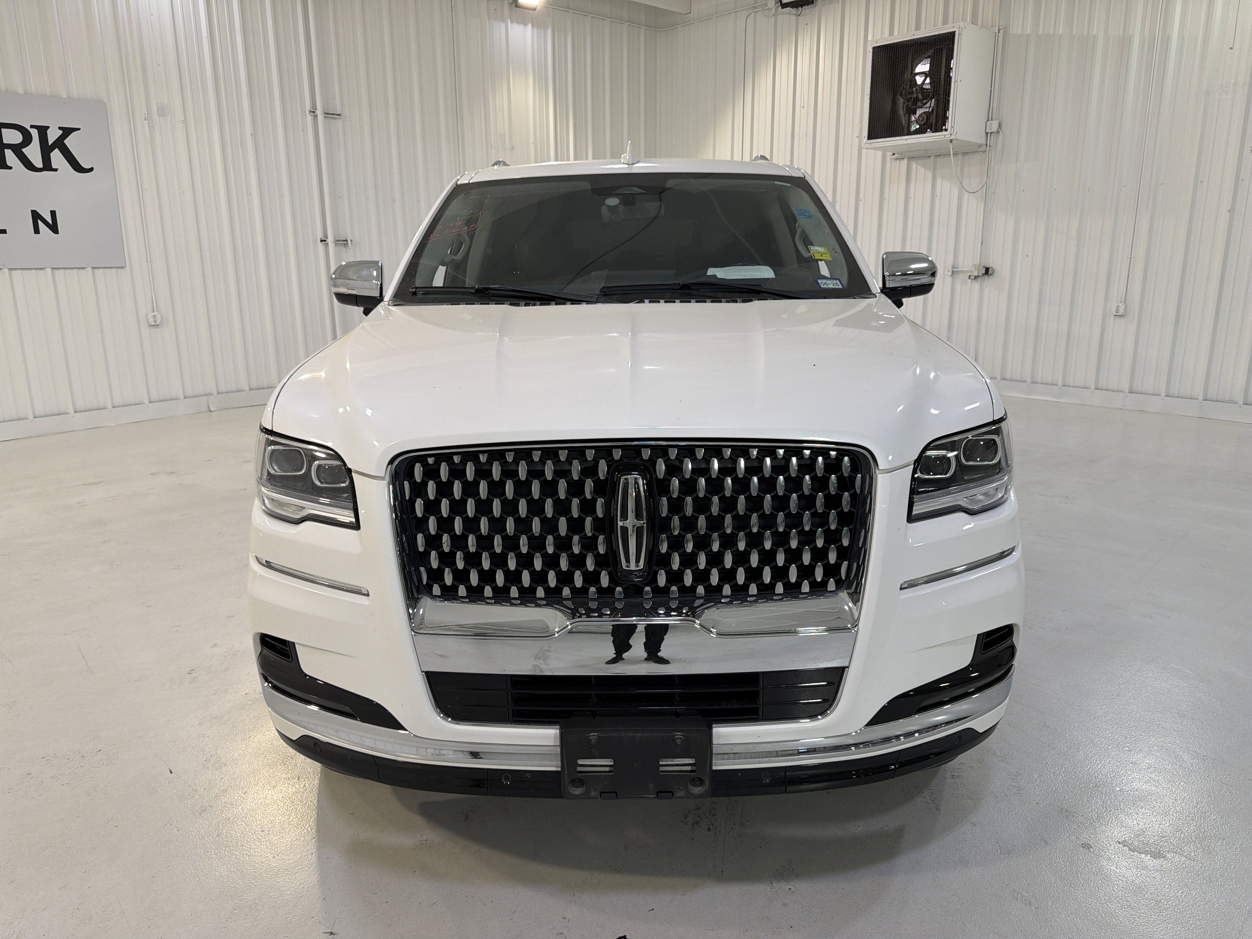 2023 Lincoln Navigator L Black Label