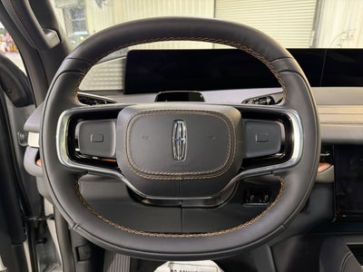 2025 Lincoln Navigator L Black Label