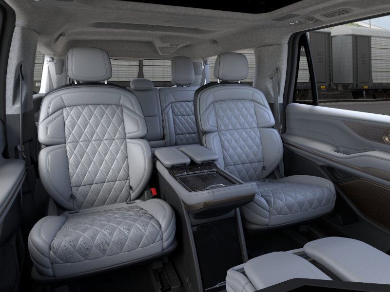2025 Lincoln Navigator L Black Label