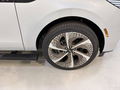 2025 Lincoln Navigator L Black Label