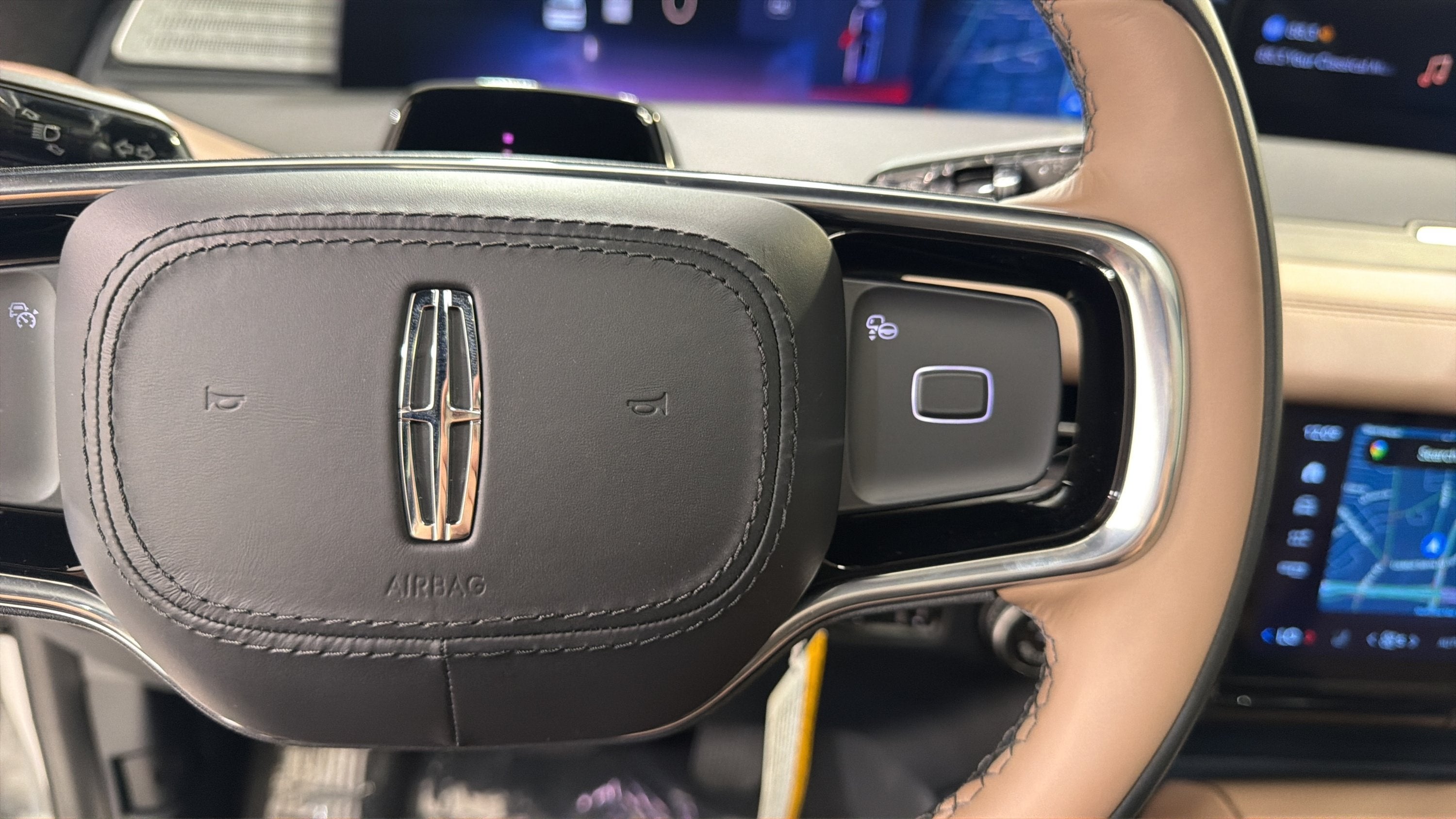 2027 Lincoln Navigator L Black Label