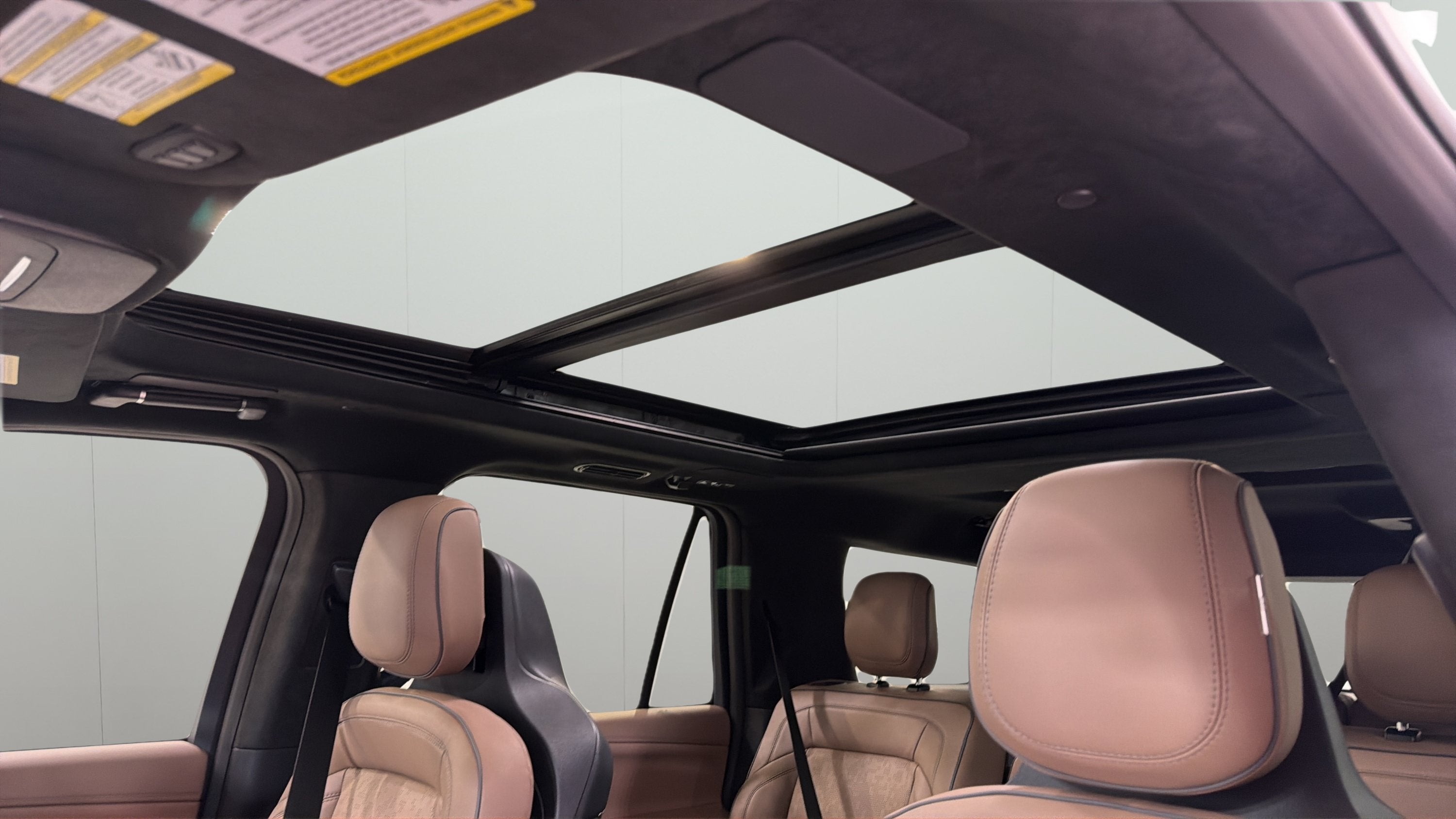 2027 Lincoln Navigator L Black Label