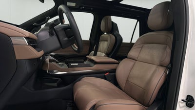 2027 Lincoln Navigator L Black Label