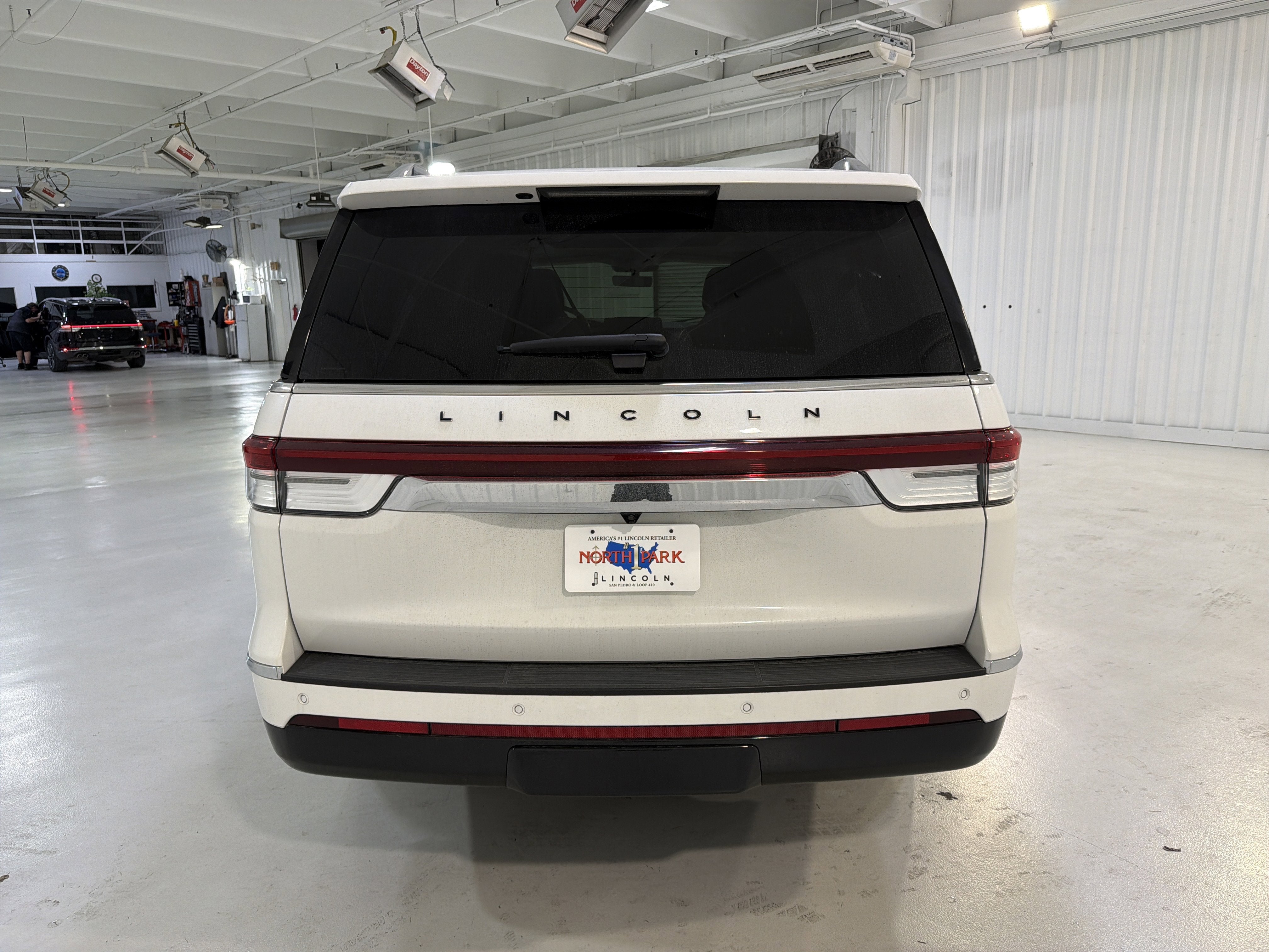 2023 Lincoln Navigator L Black Label