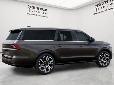 2027 Lincoln Navigator L Black Label