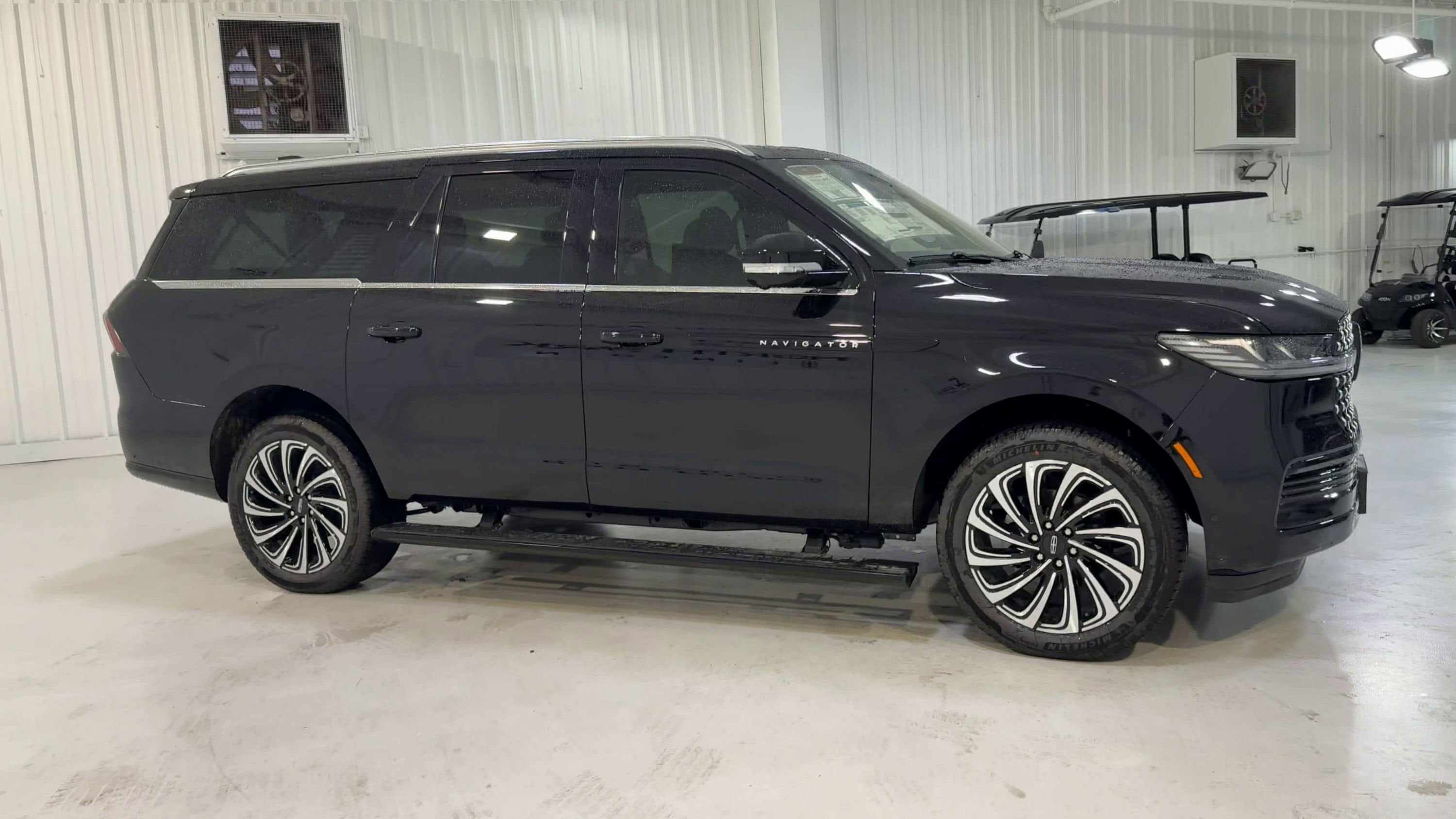 2025 Lincoln Navigator L Black Label
