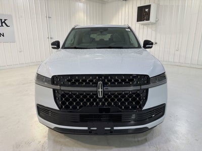 2025 Lincoln Navigator L Black Label