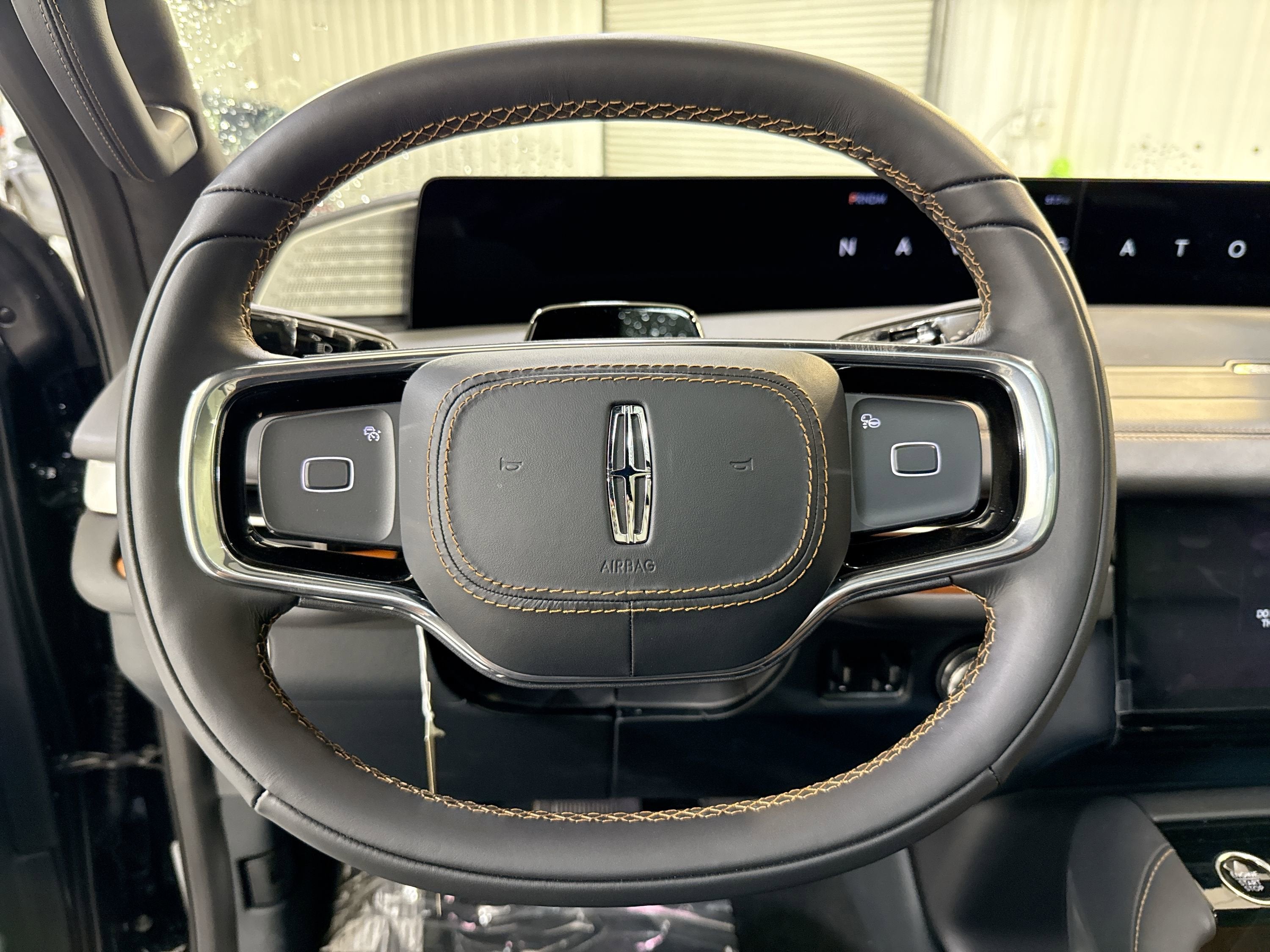 2025 Lincoln Navigator L Black Label