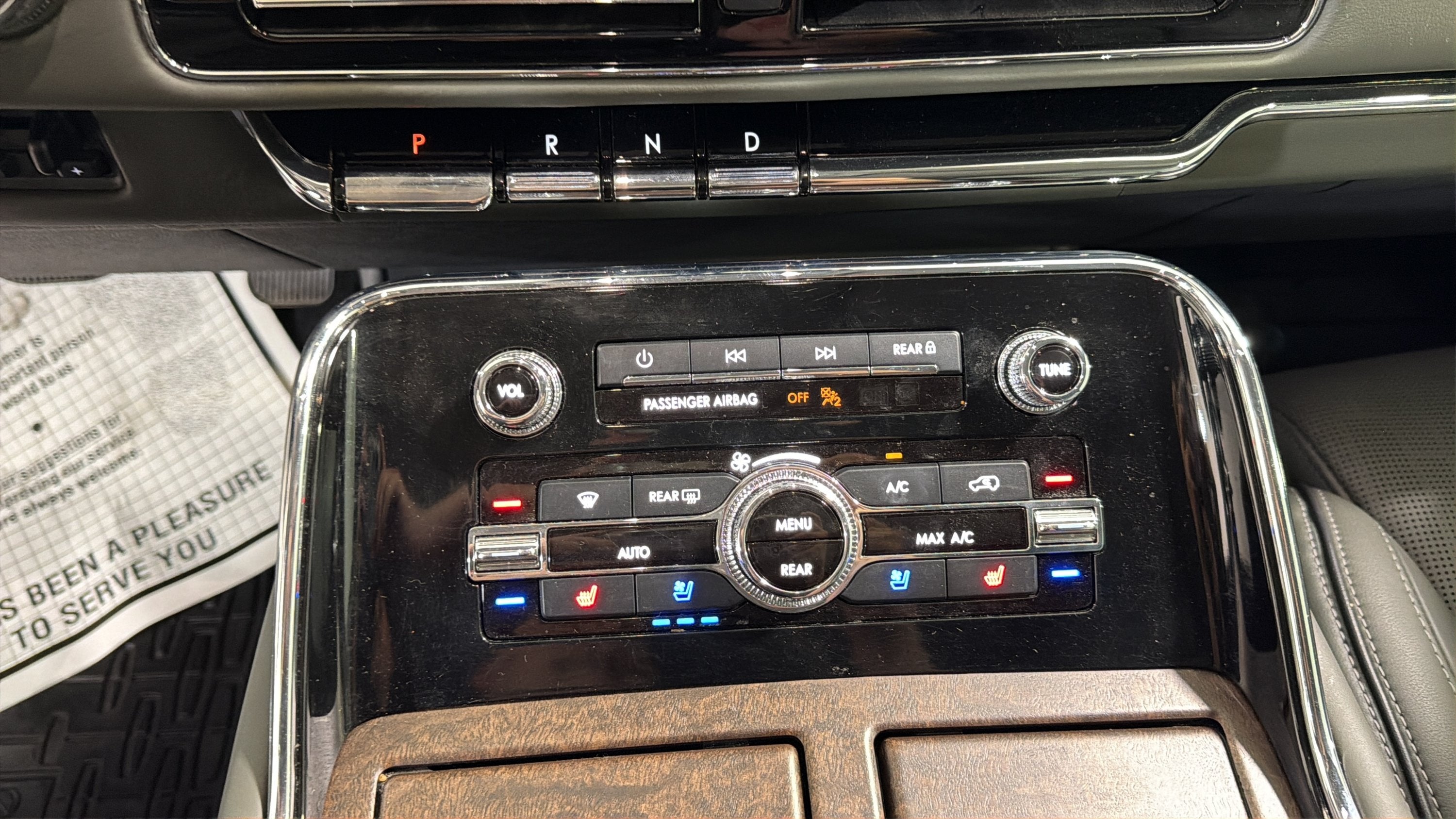 2022 Lincoln Navigator L Black Label