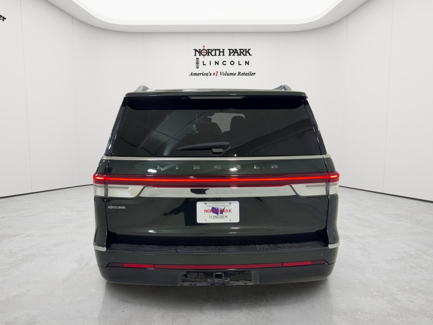 2022 Lincoln Navigator L Black Label