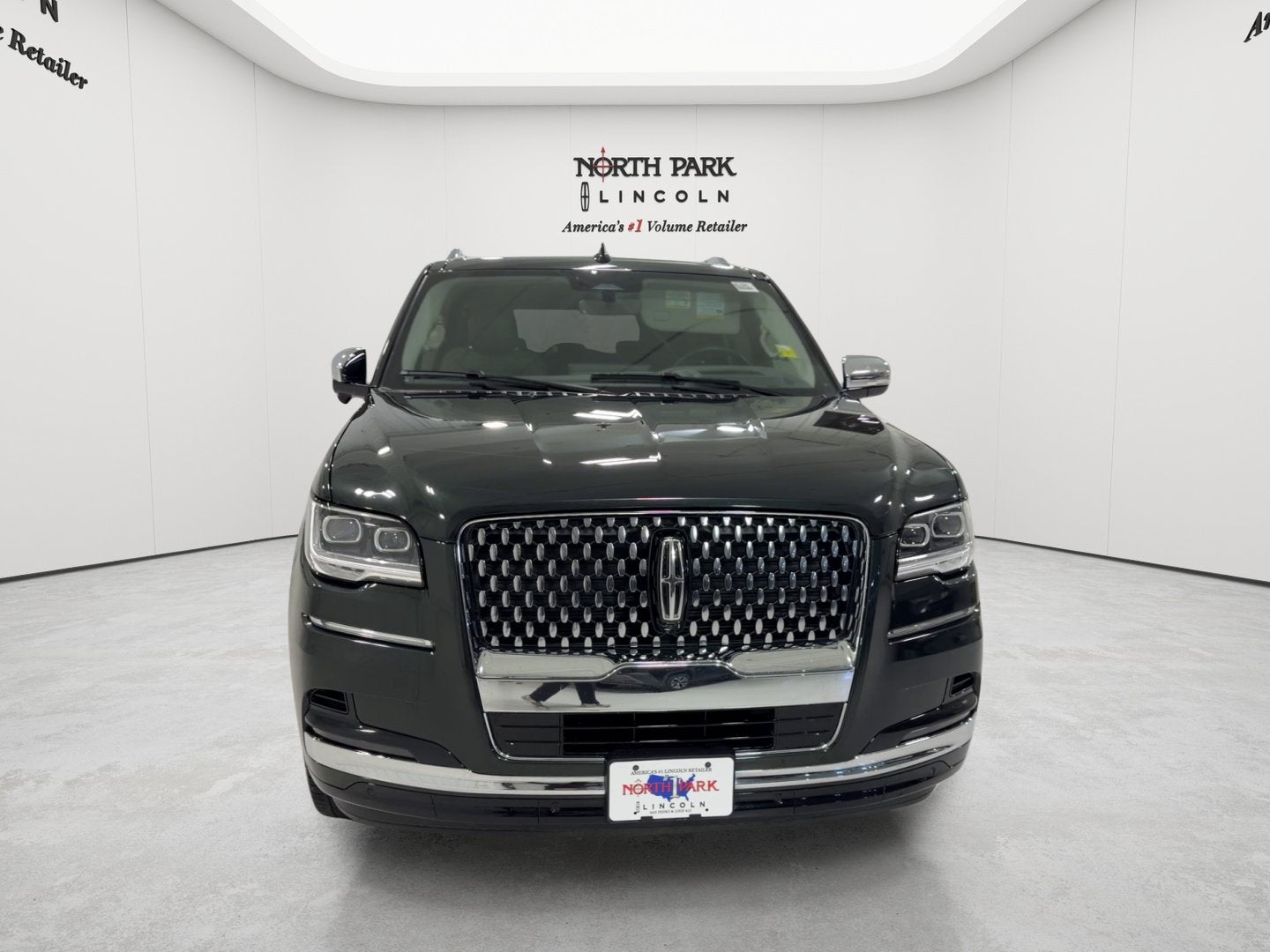 2022 Lincoln Navigator L Black Label