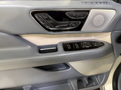 2022 Lincoln Navigator L Black Label