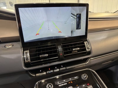 2022 Lincoln Navigator L Black Label