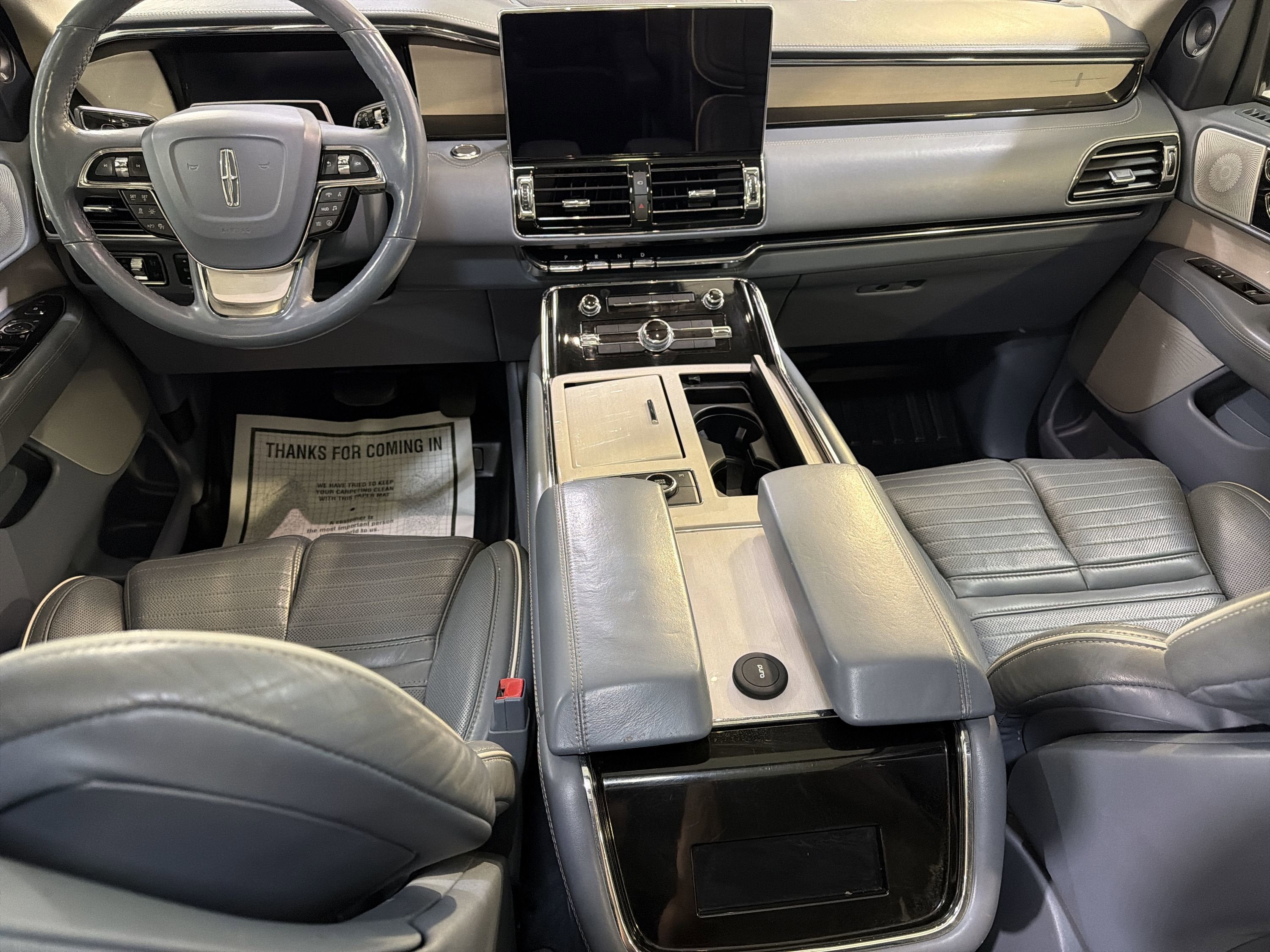 2022 Lincoln Navigator L Black Label