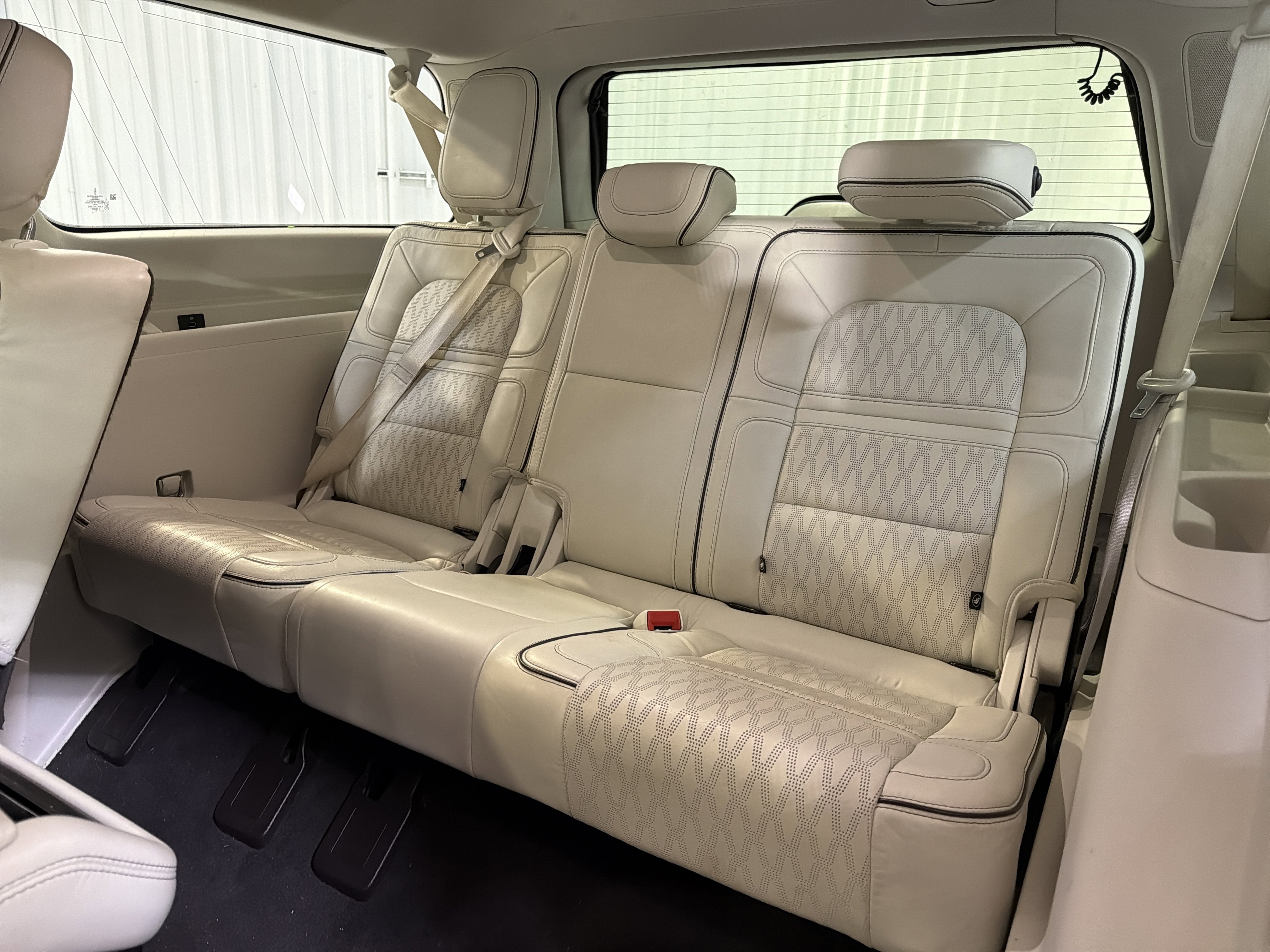 2021 Lincoln Navigator L Black Label