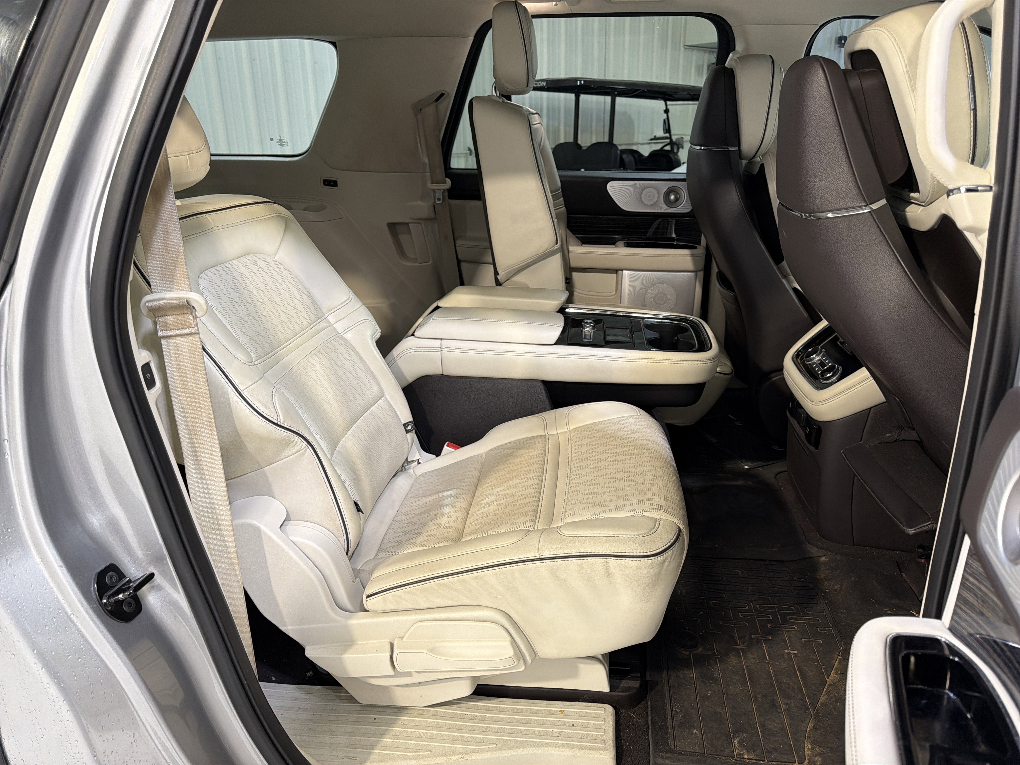 2021 Lincoln Navigator L Black Label