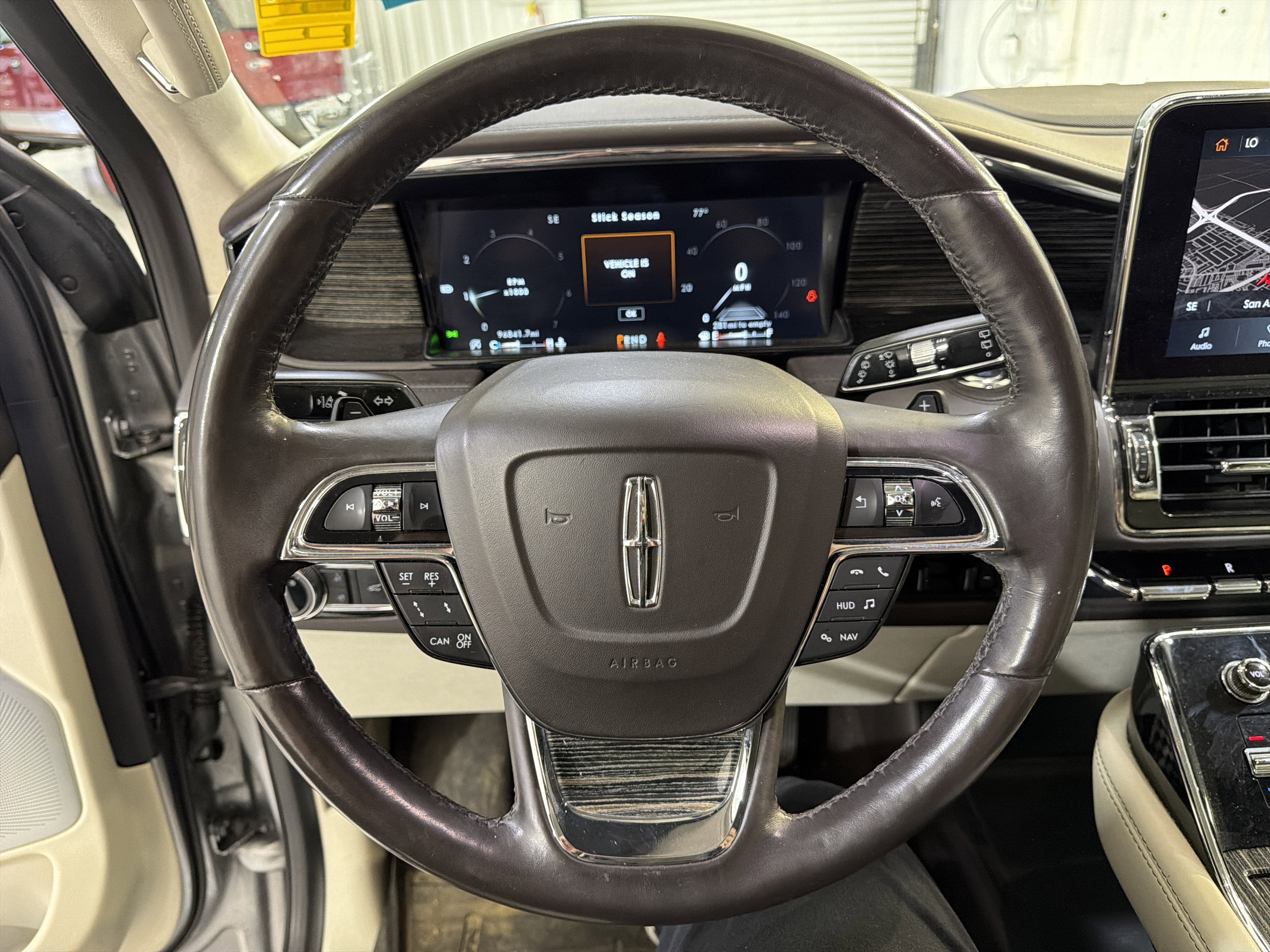 2021 Lincoln Navigator L Black Label