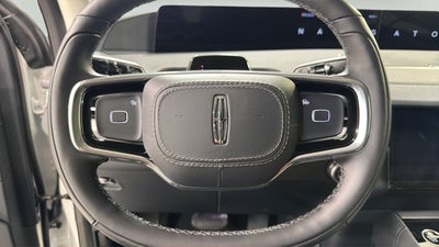2027 Lincoln Navigator L Premiere
