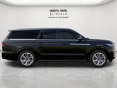2027 Lincoln Navigator L Premiere